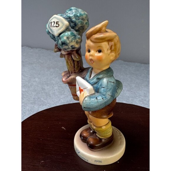 Hummel Goebel Good News Figure 539 4.75" tall 1990s - Picture 2 of 13